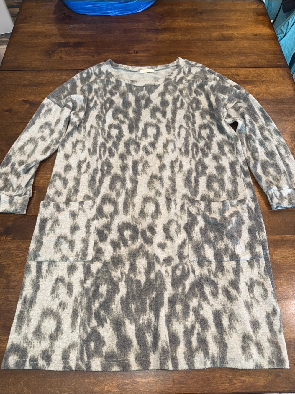 ODDY Gray Leopard Print Pocket Sweater Dress